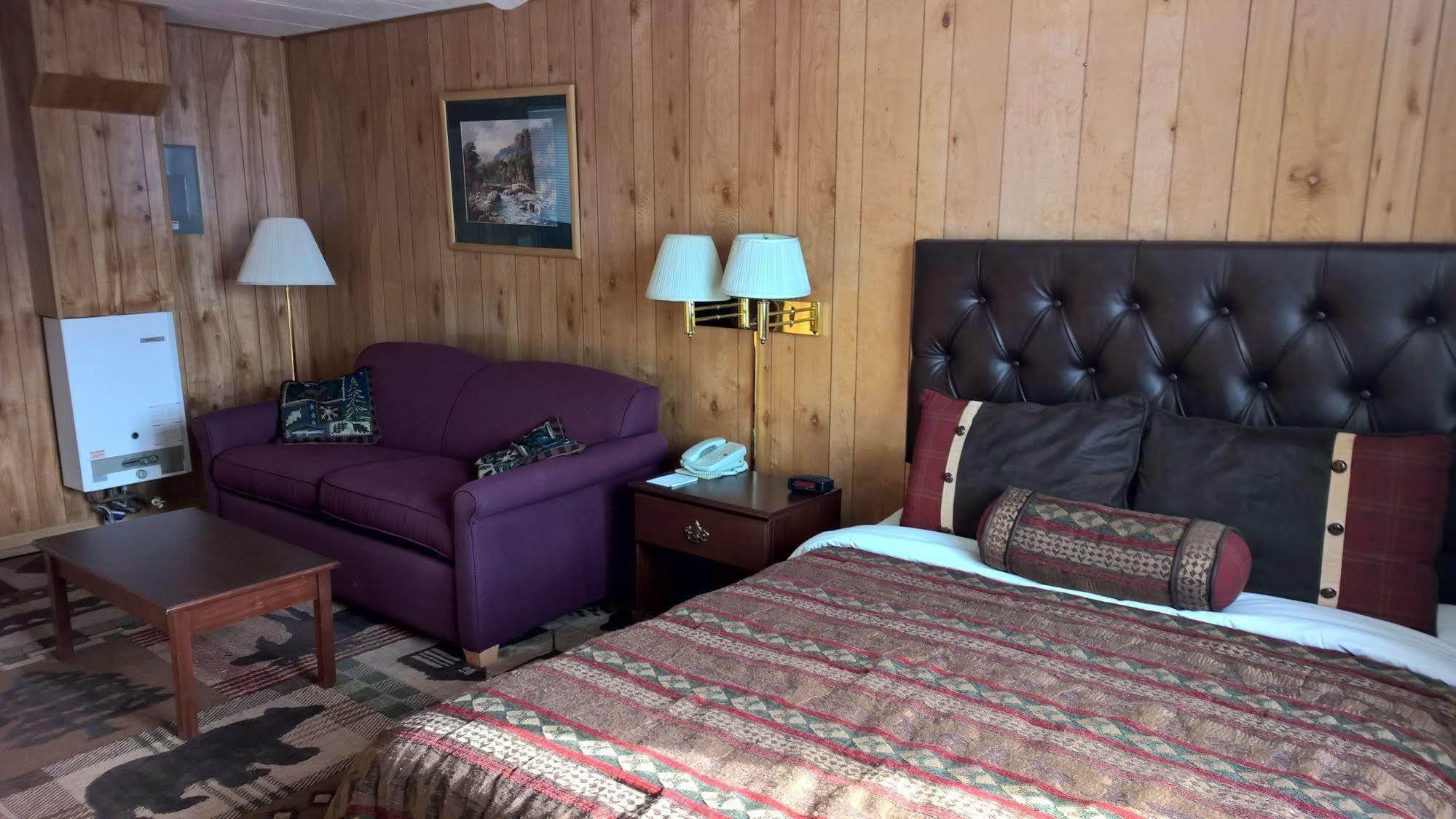 Totem Hotel And Suites Valdez Exteriér fotografie